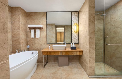 Gucheng Hotel | Days Hotel by Wyndham Lijiang Gucheng