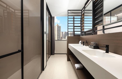 Zhongshan District Hotel | Days Inn By Wyndham Liupanshui Railway Station
