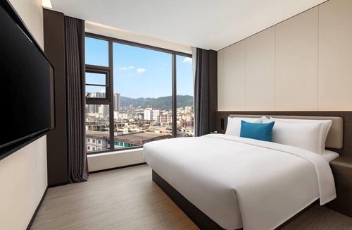 Zhongshan District Hotel | Days Inn By Wyndham Liupanshui Railway Station