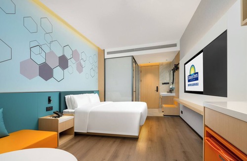 Zhuhai Gongbei Hotel | Days Inn By Wyndham Zhuhai Gongbei Port