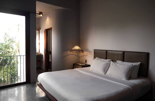 Hue Hotel | De Hué Space
