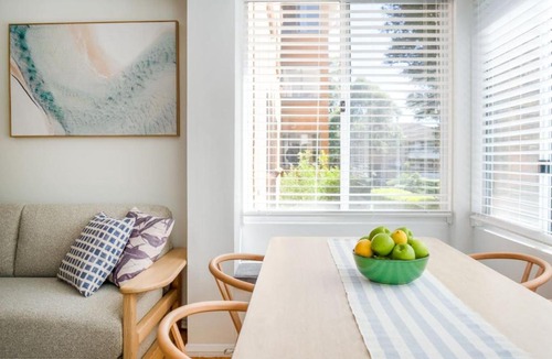Dee Why Apartment | Dee Why Beachside 2BR with AC | 3min Walk to Beach