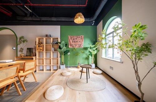 Putuo Hostel | Dengba Inn-Fengqiao Road Subway Station Global Harbor Branch