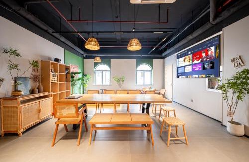 Putuo Hostel | Dengba Inn-Fengqiao Road Subway Station Global Harbor Branch