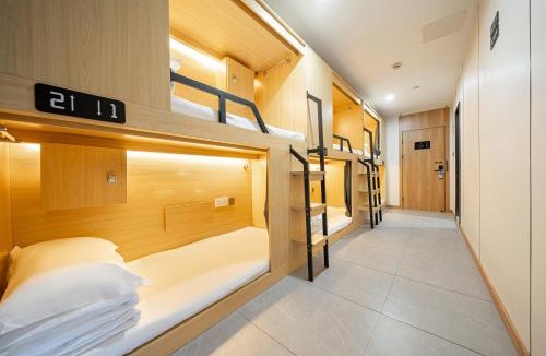 Downtown Shanghai Hotel | Denpa Inn - The Bund East Nanjing Road