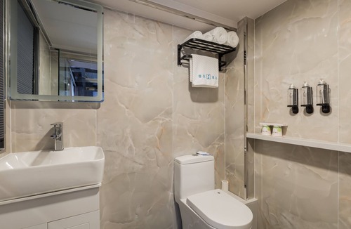 Middle Chaoyang Hotel | Dequan Chaoyang Park Hotel