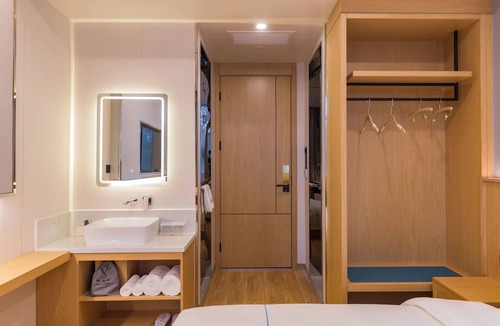 Chaoyang Hotel | Dequan Guanzhuang Hotel