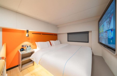 Middle Chaoyang Hotel | Dequan Lishui International Hotel, near Sanlitun