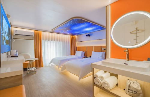 Middle Chaoyang Hotel | Dequan Luxury HuaYuan Hotel