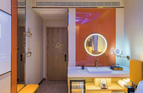 Taiyanggong Hotel | Dequan Luxury WangJing Hotel