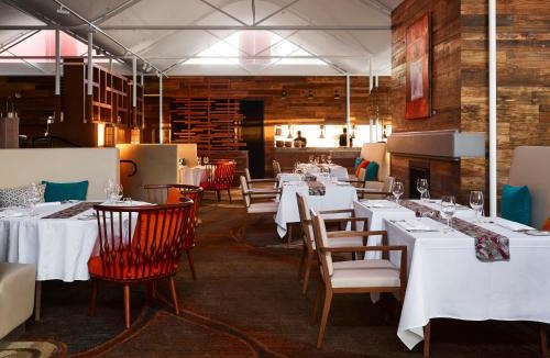 Yulara Hotel | Desert Gardens Hotel
