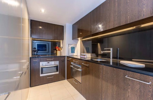 Woolloomooloo Apartment | Designer Sub-Penthouse in Potts Point