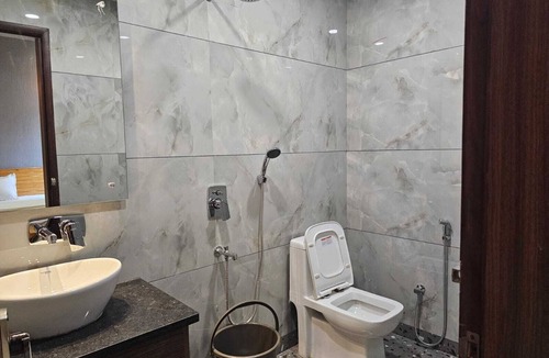 Jansath Hotel | Devrana