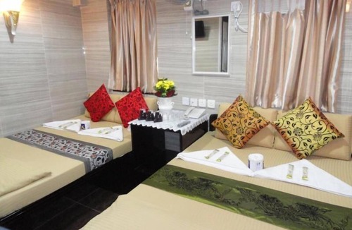 Tsim Sha Tsui Hostel | Dhillon