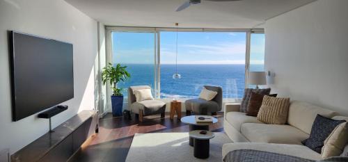 Vaucluse Apartment | Diamond Bay Cliff Apartment & Coastal Walks