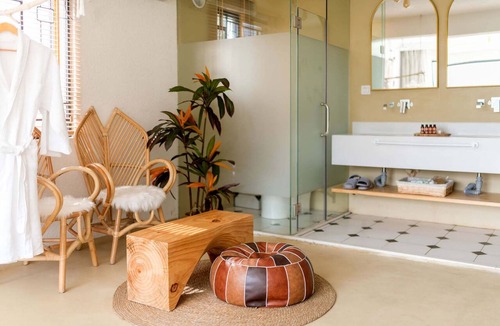 Shenzhen Bed & Breakfast | Distant Mountain Guesthouse