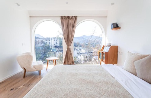 Xihu Hotel | DOMO Mountain View Hotel