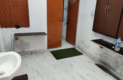 Noida Hostel | DORMITORY EPS