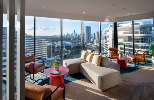 Broadbeach Hotel | Dorsett Gold Coast