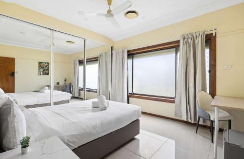 Blacktown House | Double Room at Blacktown - Close to Sydney Zoo & Westpoint - Shared Bathroom