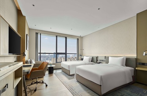 Chenghua Hotel | DoubleTree by Hilton Chengdu Riverside - Close to Panda Base and Chengdu East Railway