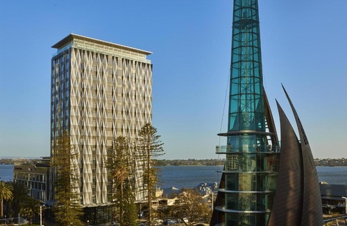 Perth Central Business District Hotel | Doubletree By Hilton Perth Waterfront