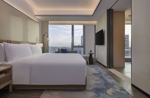 Bao'an Hotel | DoubleTree by Hilton Shenzhen Airport