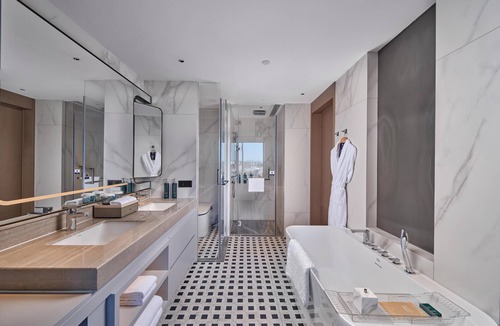 Yanji Hotel | Doubletree By Hilton Yanji