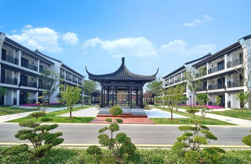 Tinghu Qu Hotel | Doubletree By Hilton Yancheng Dayangwan