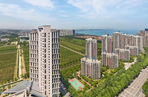 Fushan Hotel | Doubletree By Hilton Yantai Golden Coast Hotel & Suites