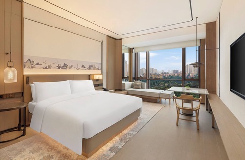 Ziliujing District Hotel | Doubletree By Hilton Zigong