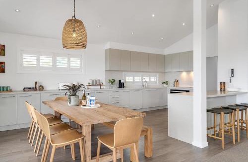 Coledale House | Drift - Ocean & Panoramic Views At Coledale