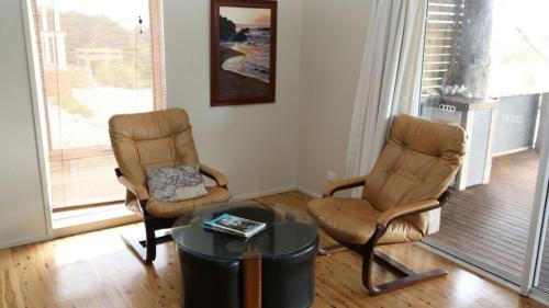 Warrenben House | Driftaway - WIFI, Netflix, pet friendly, comfort