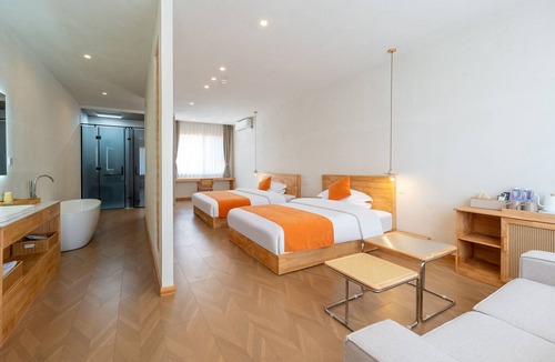 Mingsha Mountain and Crescent Spring Bed & Breakfast | dunhuang sanmuyuanminsu