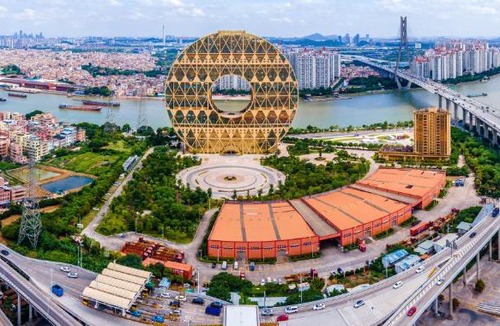 Yuexiu Hotel | E-Dragon Hotel-500meters to BeijingRoad STN-Grand Buddha Monastery-Sacred Heart Cathedral