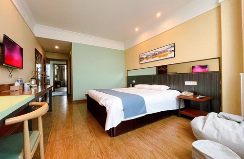 Xinqicun Hotel | East Maples Inn