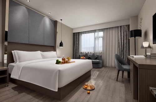 Suzhou Old Town Hotel | Eastern City Holiday Hotel-Suzhou Guanqian Street Shiquan Street Branch