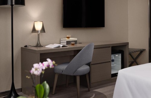 Suzhou Old Town Hotel | Eastern City Holiday Hotel-Suzhou Guanqian Street Shiquan Street Branch