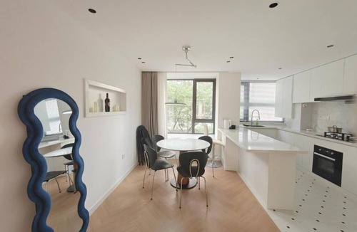 Shanghai Apartment | Eastern Hub - Designer Apartment with Open Kitchen and Super Large Sofa