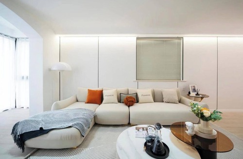 Huangpu Apartment | Easternhub-Chic 2-bedroom apartment with AC, WiFi in marvelous Shanghai