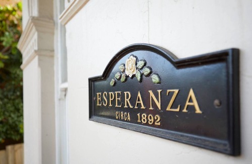 Ashfield Apartment | Easy Esperanza Compact Indoor outdoor Living