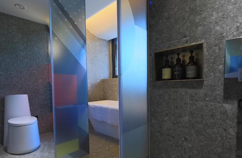 Downtown Hangzhou Hotel | EBO Hotel (Hangzhou West Lake)