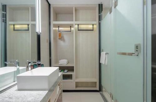Yinhai Hotel | Echarm Hotel Beihai Silver Beach