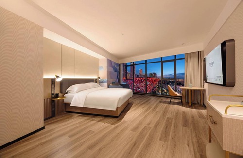 Yuzhong Hotel | Echarm Hotel JiefangbeiPedestrianStreet
