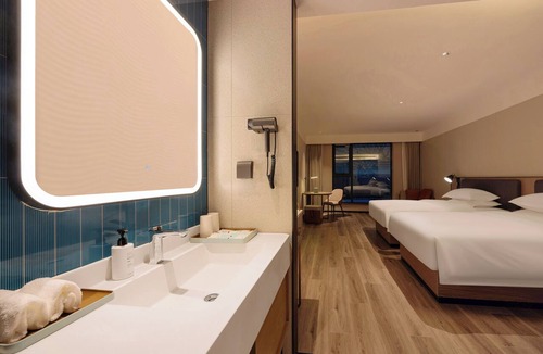 Yuzhong Hotel | Echarm Hotel JiefangbeiPedestrianStreet