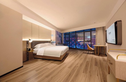 Yuzhong Hotel | Echarm Hotel JiefangbeiPedestrianStreet