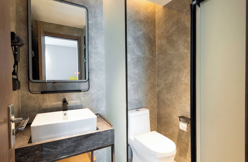 Caidian District Hotel | ECHARM HOTEL WuHan Sports Center Branch