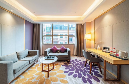 Huadu Hotel | Echarm International Hotel Guangzhou Baiyun International Airport Huadu Plaza Branch - Free Deliver Service to Guangzhou Baiyun International Airport & Free Deliver Service to Canton Fair Complex During Canton Fair Period