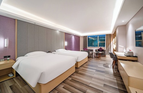Huadu Hotel | Echarm International Hotel Guangzhou Baiyun International Airport Huadu Plaza Branch - Free Deliver Service to Guangzhou Baiyun International Airport & Free Deliver Service to Canton Fair Complex During Canton Fair Period