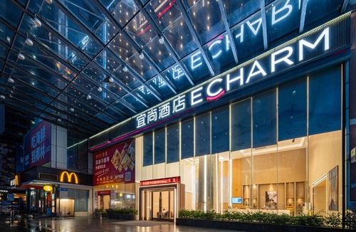 Huadu Hotel | Echarm International Hotel Guangzhou Baiyun International Airport Huadu Plaza Branch - Free Shuttle Bus to Guangzhou Baiyun International Airport & Free Deliver Service to Canton Fair Complex During Canton Fair Period & Free VPN Internet Access